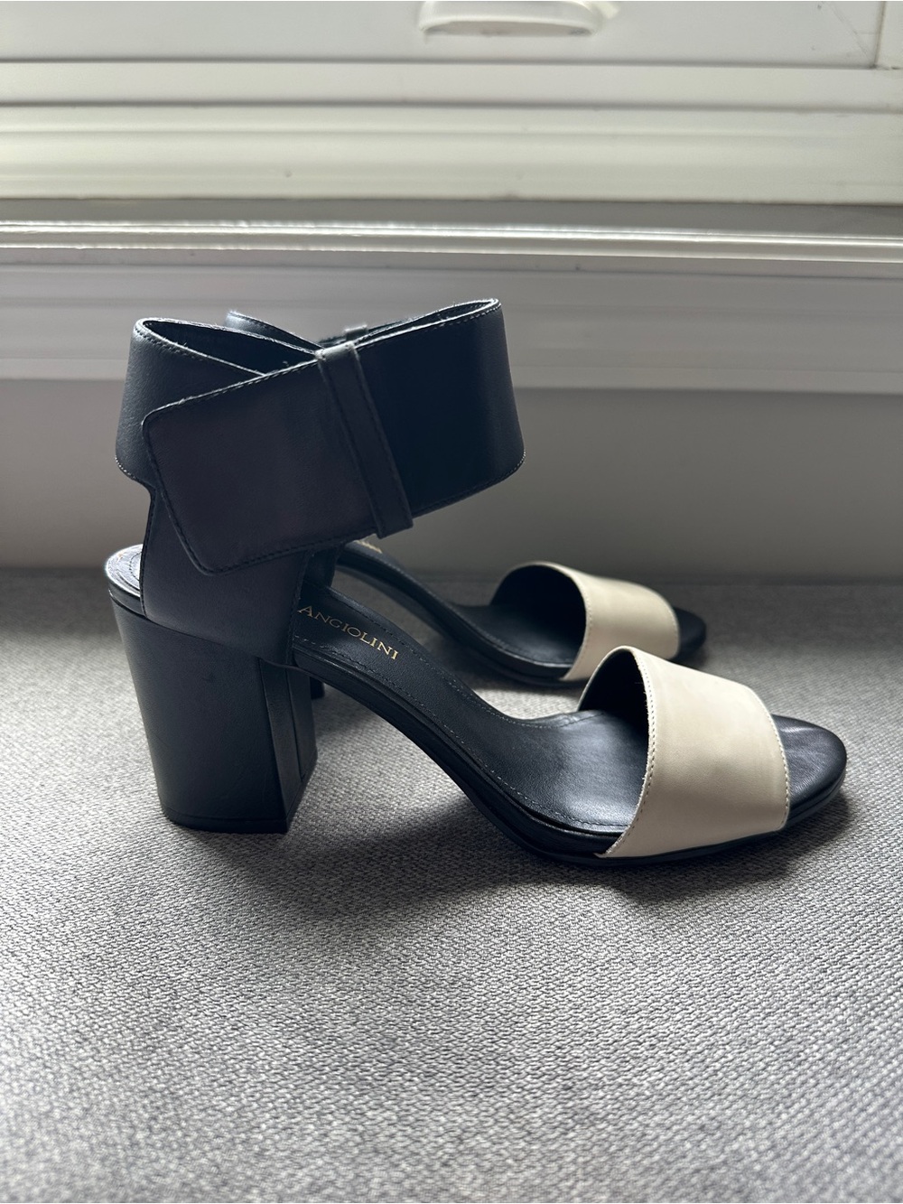 Enzo Angiolini Windell Ankle Strap Chunky Block Open Toe Heel Sandal Shoes